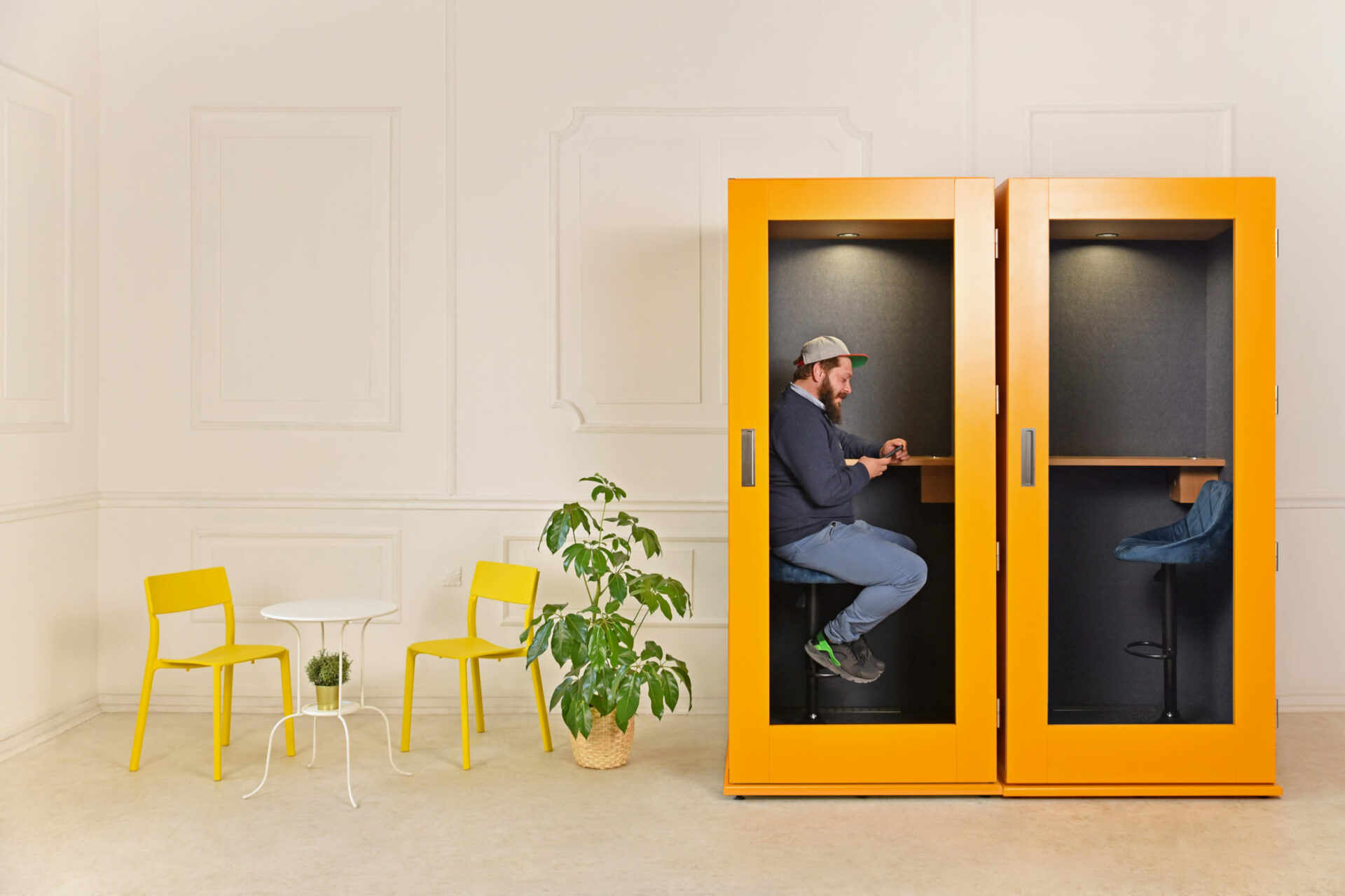 Office Phone Booths | UK | MEAVO Soundproof & Acoustic Office Furniture